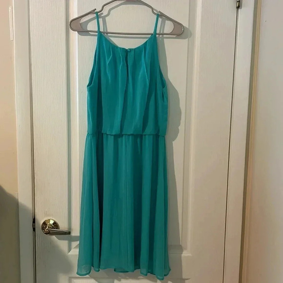 TACERA Women’s green midi dress with spaghetti straps,  medium dance prom flowy - Picture 3 of 4